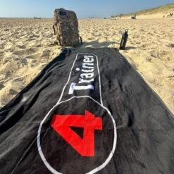 Serviette PLAGE - Logo 4TRAINER - 150cm X 70cm - 100% Coton - 4TRAINER -Aptitude Équipement serviette plage logo 4trainer 150cm x 70cm 100 coton 4trainer 2